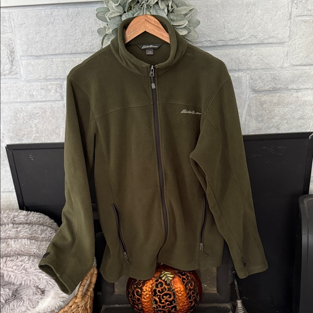 Eddie Bauer Men's Forest Green Zip-Up jacket fleece